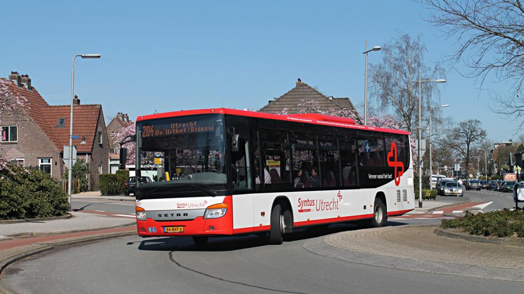 Bus van Syntus (auteur: Daniel Bleumink, CC BY-SA 3.0 NL) Bus van Syntus (auteur: Daniel Bleumink, CC BY-SA 3.0 NL)